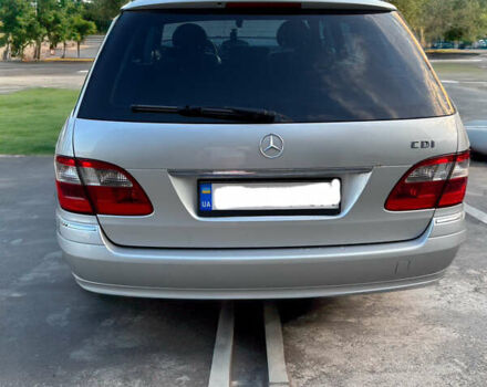 Сірий Мерседес Е-Клас, об'ємом двигуна 2.69 л та пробігом 433 тис. км за 7600 $, фото 2 на Automoto.ua