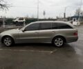Сірий Мерседес Е-Клас, об'ємом двигуна 2.2 л та пробігом 3 тис. км за 6500 $, фото 7 на Automoto.ua