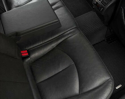 Серый Мерседес Е-Класс, объемом двигателя 3.22 л и пробегом 260 тыс. км за 8500 $, фото 19 на Automoto.ua