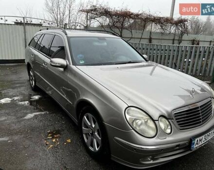 Серый Мерседес Е-Класс, объемом двигателя 2.1 л и пробегом 440 тыс. км за 7000 $, фото 1 на Automoto.ua