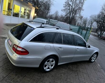 Серый Мерседес Е-Класс, объемом двигателя 3.2 л и пробегом 430 тыс. км за 4800 $, фото 8 на Automoto.ua