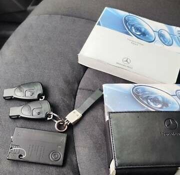 Серый Мерседес Е-Класс, объемом двигателя 2.15 л и пробегом 302 тыс. км за 6600 $, фото 5 на Automoto.ua