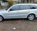 Серый Мерседес Е-Класс, объемом двигателя 2.15 л и пробегом 302 тыс. км за 6600 $, фото 3 на Automoto.ua