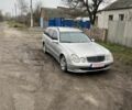 Серый Мерседес Е-Класс, объемом двигателя 3.2 л и пробегом 430 тыс. км за 4800 $, фото 1 на Automoto.ua