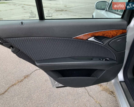 Сірий Мерседес Е-Клас, об'ємом двигуна 1.8 л та пробігом 240 тис. км за 7700 $, фото 44 на Automoto.ua