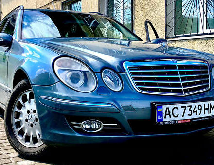 Серый Мерседес Е-Класс, объемом двигателя 1.8 л и пробегом 160 тыс. км за 7000 $, фото 30 на Automoto.ua