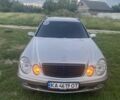 Сірий Мерседес Е-Клас, об'ємом двигуна 2.1 л та пробігом 422 тис. км за 3010 $, фото 1 на Automoto.ua