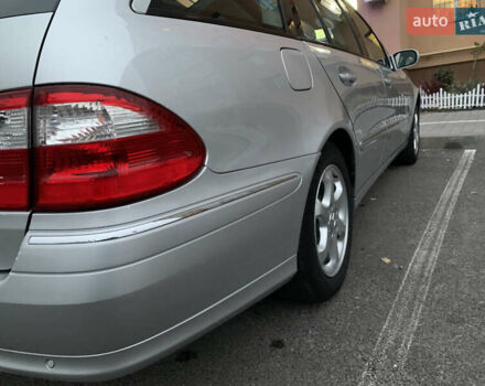 Сірий Мерседес Е-Клас, об'ємом двигуна 1.8 л та пробігом 240 тис. км за 7700 $, фото 30 на Automoto.ua