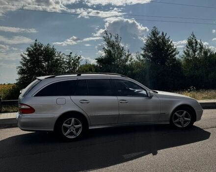 Сірий Мерседес Е-Клас, об'ємом двигуна 2.69 л та пробігом 406 тис. км за 6990 $, фото 3 на Automoto.ua