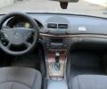 Сірий Мерседес Е-Клас, об'ємом двигуна 2.2 л та пробігом 300 тис. км за 4600 $, фото 9 на Automoto.ua