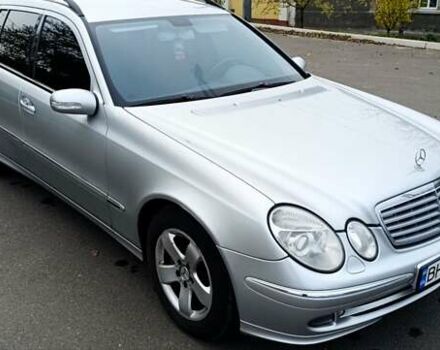 Серый Мерседес Е-Класс, объемом двигателя 3.2 л и пробегом 411 тыс. км за 6500 $, фото 1 на Automoto.ua