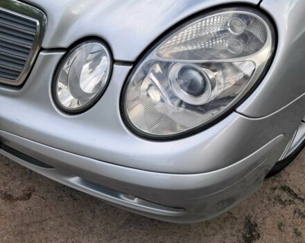 Серый Мерседес Е-Класс, объемом двигателя 2.1 л и пробегом 285 тыс. км за 6770 $, фото 6 на Automoto.ua