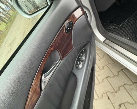 Серый Мерседес Е-Класс, объемом двигателя 3.22 л и пробегом 340 тыс. км за 8100 $, фото 16 на Automoto.ua