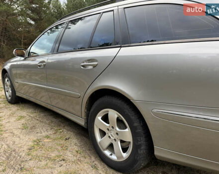 Сірий Мерседес Е-Клас, об'ємом двигуна 3.22 л та пробігом 265 тис. км за 7500 $, фото 9 на Automoto.ua