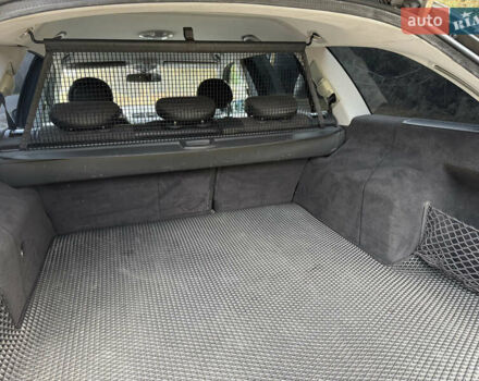 Сірий Мерседес Е-Клас, об'ємом двигуна 3.22 л та пробігом 265 тис. км за 7500 $, фото 31 на Automoto.ua