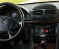 Мерседес Е-Клас 2005 у Рівному на Automoto.ua Сірий Мерседес Е-Клас, об'ємом двигуна 2.2 л та пробігом 320 тис. км за 2650 $, фото 18 на Automoto.ua