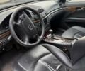 Мерседес Е-Клас 2005 у Галиче на Automoto.ua Сірий Мерседес Е-Клас, об'ємом двигуна 1.8 л та пробігом 319 тис. км за 5200 $, фото 4 на Automoto.ua
