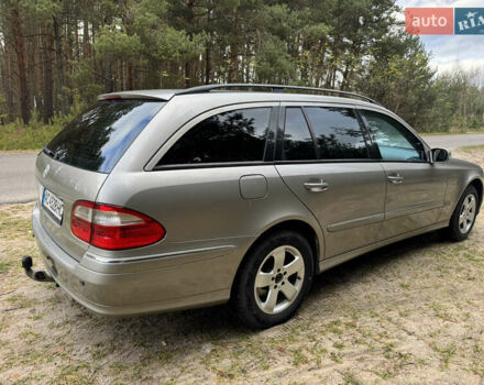 Сірий Мерседес Е-Клас, об'ємом двигуна 3.22 л та пробігом 265 тис. км за 7500 $, фото 4 на Automoto.ua