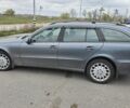 Серый Мерседес Е-Класс, объемом двигателя 3 л и пробегом 275 тыс. км за 3100 $, фото 3 на Automoto.ua