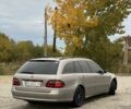 Мерседес Е-Клас 2005 у Хусте на Automoto.ua Сірий Мерседес Е-Клас, об'ємом двигуна 3 л та пробігом 383 тис. км за 7700 $, фото 5 на Automoto.ua