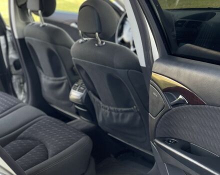 Мерседес Е-Клас 2005 у Рівному на Automoto.ua Сірий Мерседес Е-Клас, об'ємом двигуна 2.2 л та пробігом 320 тис. км за 2650 $, фото 15 на Automoto.ua