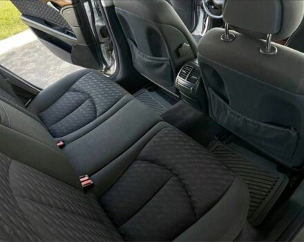 Серый Мерседес Е-Класс, объемом двигателя 2.2 л и пробегом 327 тыс. км за 2450 $, фото 15 на Automoto.ua