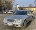 Серый Мерседес Е-Класс, объемом двигателя 3.2 л и пробегом 322 тыс. км за 8600 $, фото 1 на Automoto.ua