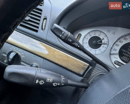 Сірий Мерседес Е-Клас, об'ємом двигуна 3.22 л та пробігом 265 тис. км за 7500 $, фото 34 на Automoto.ua