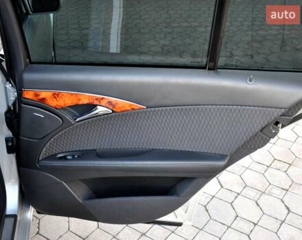Мерседес Е-Клас 2005 у Львові на Automoto.ua Сірий Мерседес Е-Клас, об'ємом двигуна 1.8 л та пробігом 307 тис. км за 5600 $, фото 22 на Automoto.ua