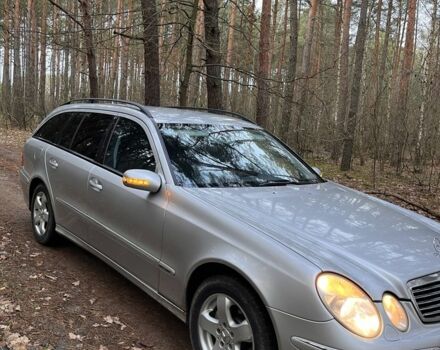 Сірий Мерседес Е-Клас, об'ємом двигуна 3.2 л та пробігом 360 тис. км за 3100 $, фото 1 на Automoto.ua