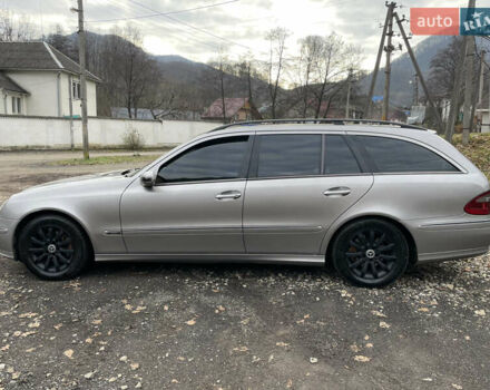 Серый Мерседес Е-Класс, объемом двигателя 2.99 л и пробегом 380 тыс. км за 6999 $, фото 11 на Automoto.ua