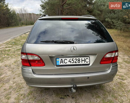 Сірий Мерседес Е-Клас, об'ємом двигуна 3.22 л та пробігом 265 тис. км за 7500 $, фото 6 на Automoto.ua