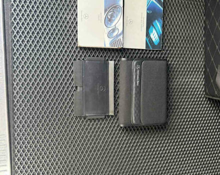 Сірий Мерседес Е-Клас, об'ємом двигуна 1.8 л та пробігом 305 тис. км за 6200 $, фото 4 на Automoto.ua