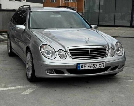 Мерседес Е-Класс 2005 в Василькове на Automoto.ua Серый Мерседес Е-Класс, объемом двигателя 1.8 л и пробегом 300 тыс. км за 7200 $, фото 1 на Automoto.ua