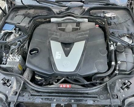 Мерседес Е-Класс 2005 в Хусте на Automoto.ua Серый Мерседес Е-Класс, объемом двигателя 3 л и пробегом 383 тыс. км за 7700 $, фото 22 на Automoto.ua