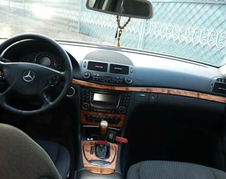 Серый Мерседес Е-Класс, объемом двигателя 2.1 л и пробегом 345 тыс. км за 6100 $, фото 27 на Automoto.ua