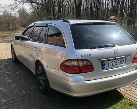 Серый Мерседес Е-Класс, объемом двигателя 2.15 л и пробегом 500 тыс. км за 5550 $, фото 7 на Automoto.ua