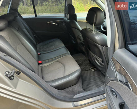 Сірий Мерседес Е-Клас, об'ємом двигуна 3.22 л та пробігом 265 тис. км за 7500 $, фото 27 на Automoto.ua