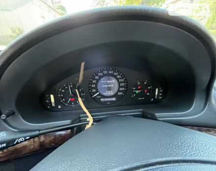 Мерседес Е-Класс 2005 в Стрые на Automoto.ua Серый Мерседес Е-Класс, объемом двигателя 3.22 л и пробегом 320 тыс. км за 7100 $, фото 16 на Automoto.ua