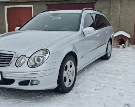 Серый Мерседес Е-Класс, объемом двигателя 2.2 л и пробегом 301 тыс. км за 6799 $, фото 22 на Automoto.ua