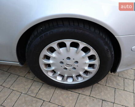 Серый Мерседес Е-Класс, объемом двигателя 1.8 л и пробегом 307 тыс. км за 5800 $, фото 3 на Automoto.ua