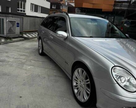 Мерседес Е-Класс 2005 в Василькове на Automoto.ua Серый Мерседес Е-Класс, объемом двигателя 1.8 л и пробегом 300 тыс. км за 7200 $, фото 3 на Automoto.ua