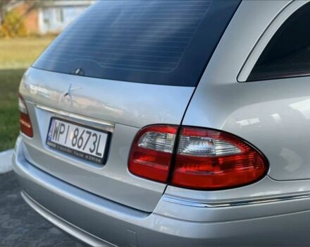 Серый Мерседес Е-Класс, объемом двигателя 2.2 л и пробегом 327 тыс. км за 2450 $, фото 6 на Automoto.ua