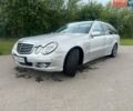 Серый Мерседес Е-Класс, объемом двигателя 3.2 л и пробегом 460 тыс. км за 5400 $, фото 7 на Automoto.ua