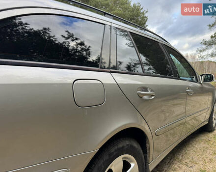 Сірий Мерседес Е-Клас, об'ємом двигуна 3.22 л та пробігом 265 тис. км за 7500 $, фото 13 на Automoto.ua