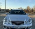 Сірий Мерседес Е-Клас, об'ємом двигуна 2.99 л та пробігом 322 тис. км за 9350 $, фото 1 на Automoto.ua