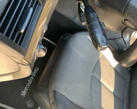 Серый Мерседес Е-Класс, объемом двигателя 2.99 л и пробегом 322 тыс. км за 9500 $, фото 1 на Automoto.ua