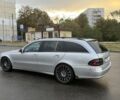 Серый Мерседес Е-Класс, объемом двигателя 3.2 л и пробегом 212 тыс. км за 3495 $, фото 5 на Automoto.ua