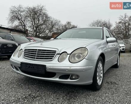 Сірий Мерседес Е-Клас, об'ємом двигуна 2.15 л та пробігом 280 тис. км за 6700 $, фото 52 на Automoto.ua