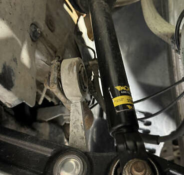 Сірий Мерседес Е-Клас, об'ємом двигуна 2.15 л та пробігом 280 тис. км за 6700 $, фото 13 на Automoto.ua